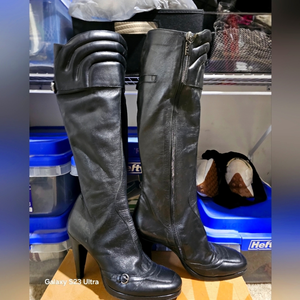 Bruno Magli women's Moto style boots sz 39 (8 1/2). VGC